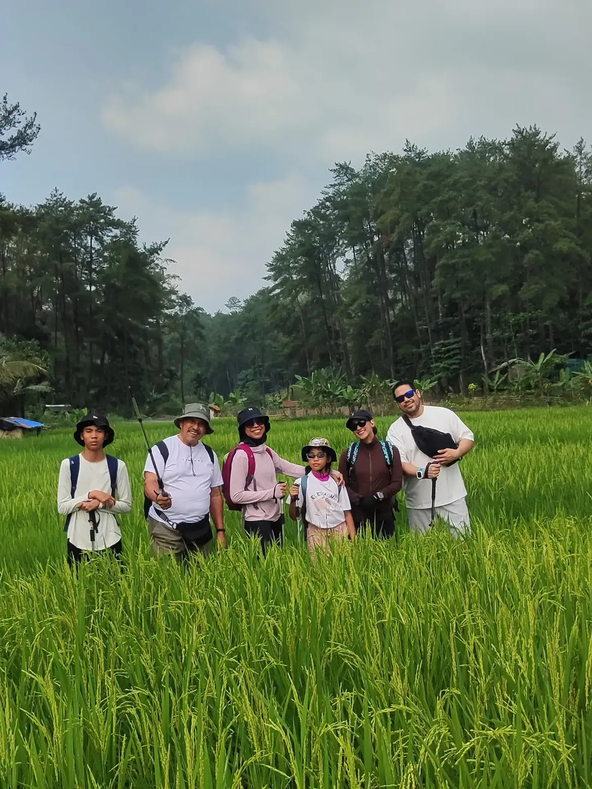 Libuan seru di alam bersama keluarga